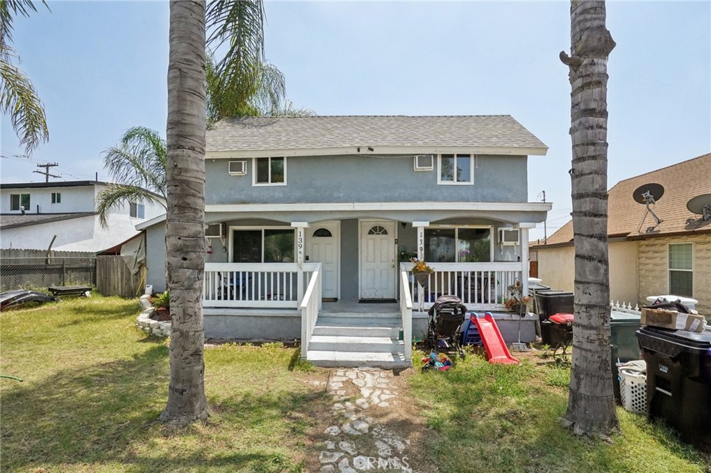 139 N Palm Avenue Property Photo