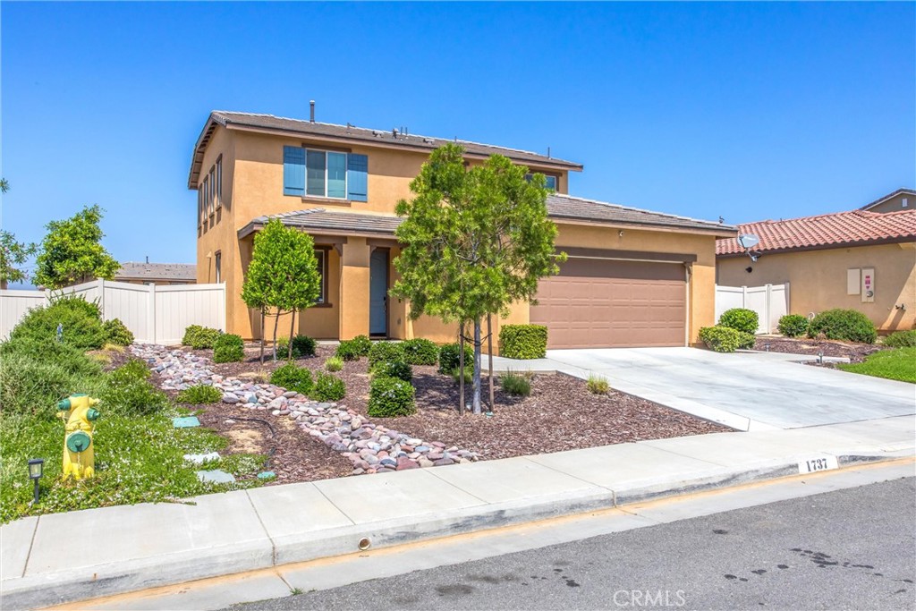 1737 Arcus Court Property Photo 1