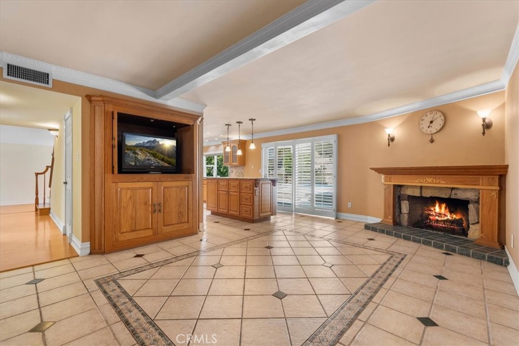 10586 Ring Ave Property Photo 11