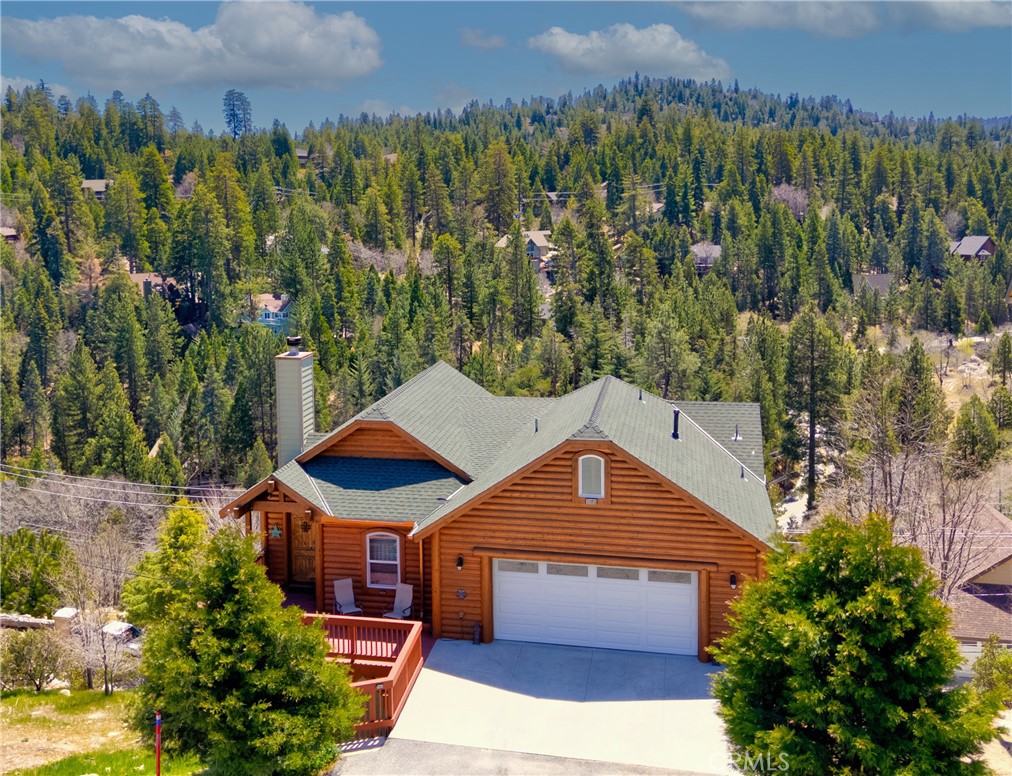 26855 Inyo Court Property Photo 2