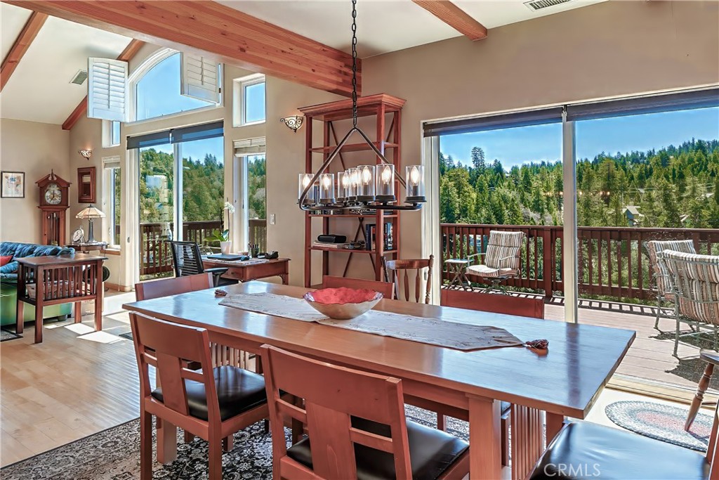 26855 Inyo Court Property Photo 12