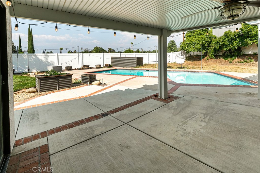 419 Marcia Street Property Photo 16