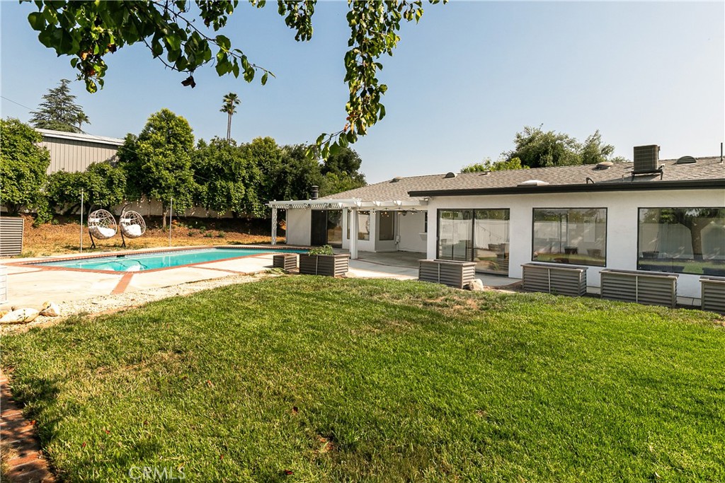 419 Marcia Street Property Photo 17