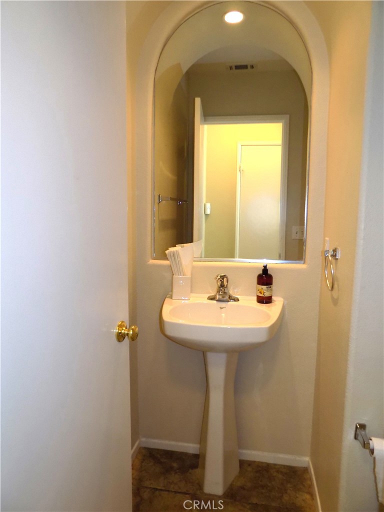 33349 Wallace Way Property Photo 10