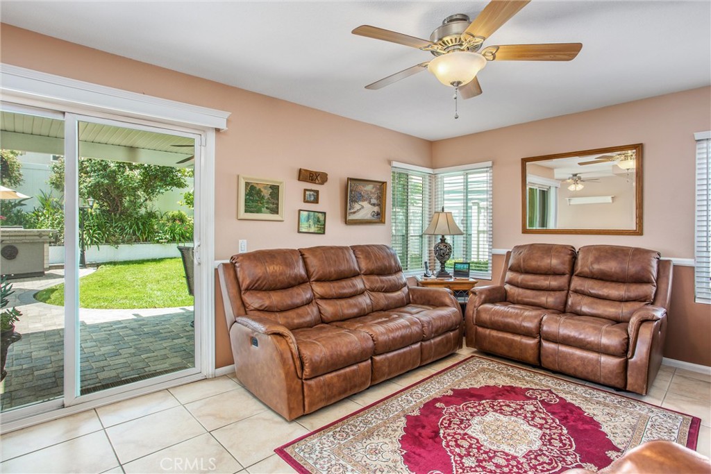100 Waters Court Property Photo 11