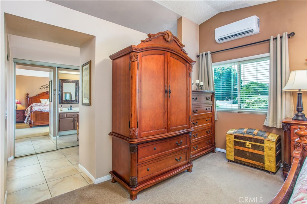 100 Waters Court Property Photo 31