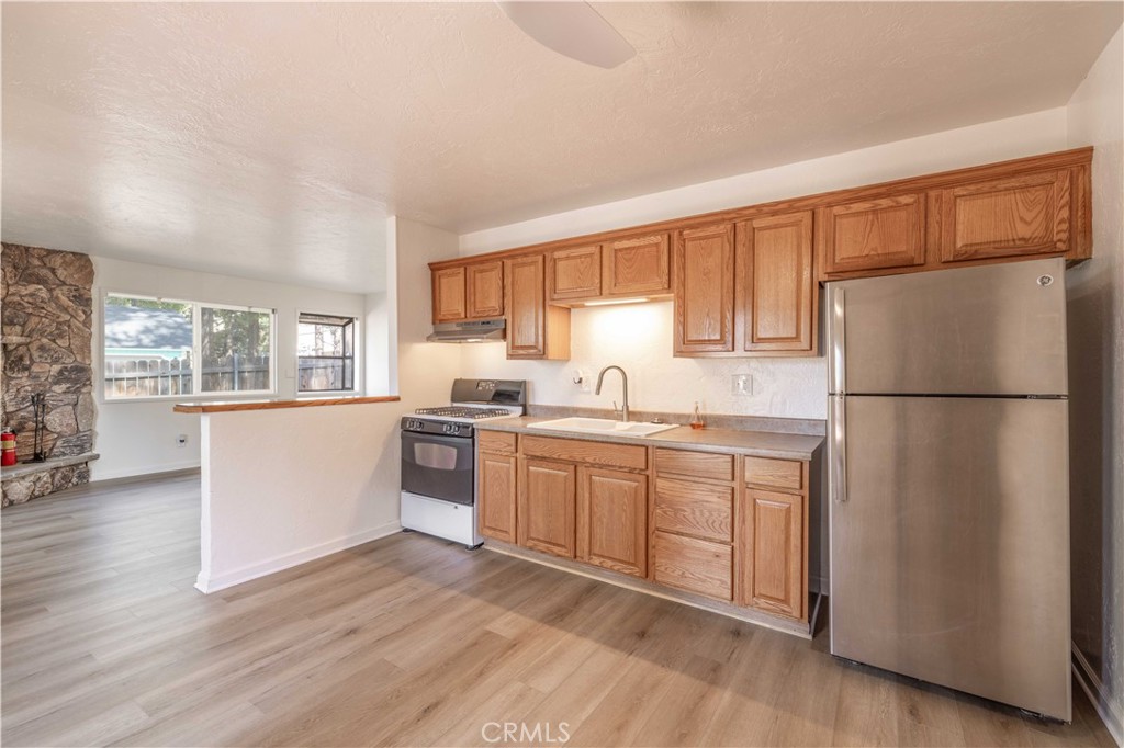 1044 E Country Club Boulevard Property Photo 1
