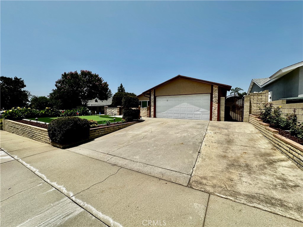 7562 Dartmouth Avenue Property Photo 32