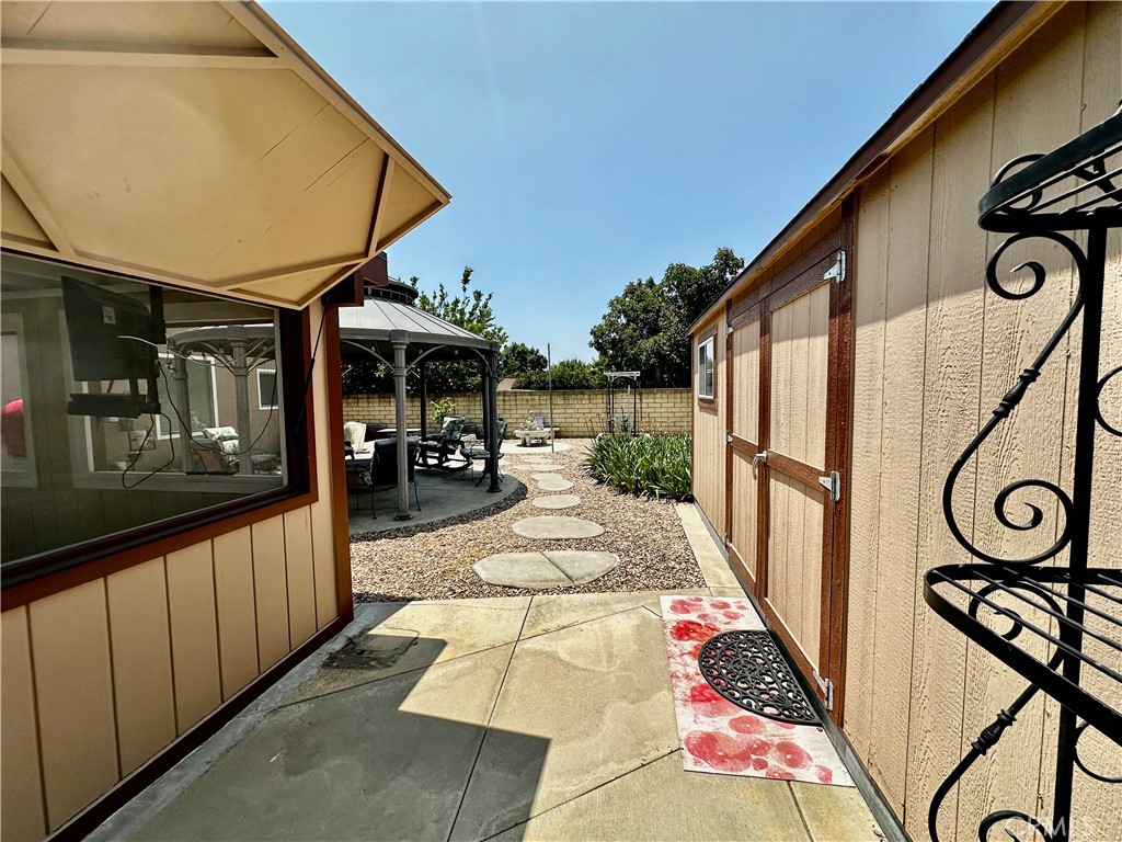 7562 Dartmouth Avenue Property Photo 45