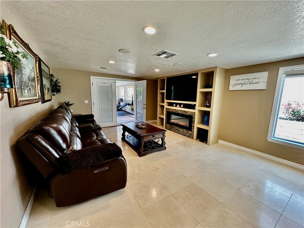 7562 Dartmouth Avenue Property Photo 56