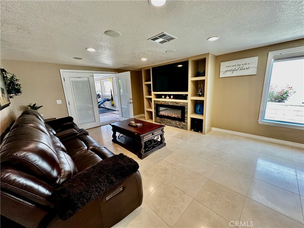 7562 Dartmouth Avenue Property Photo 58