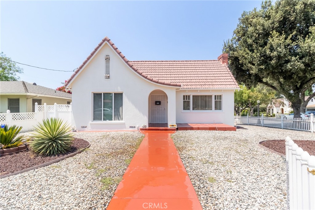 604 W Fern Avenue Property Photo 1