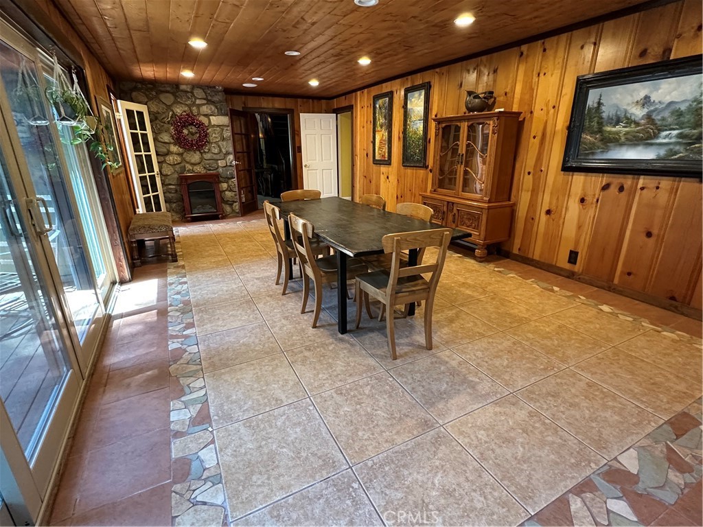 41379 Rainbow Lane Property Photo 19