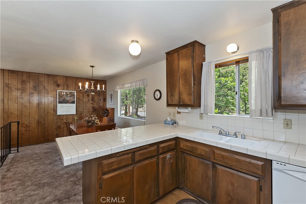 27581 St Bernard Property Photo 12
