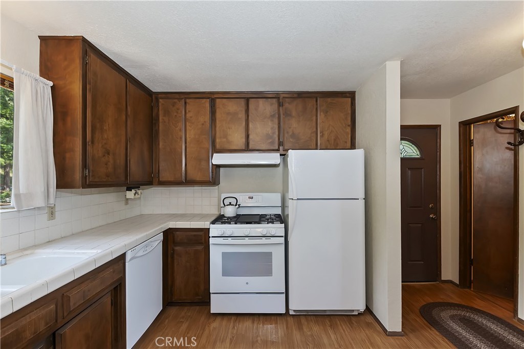 27581 St Bernard Property Photo 14