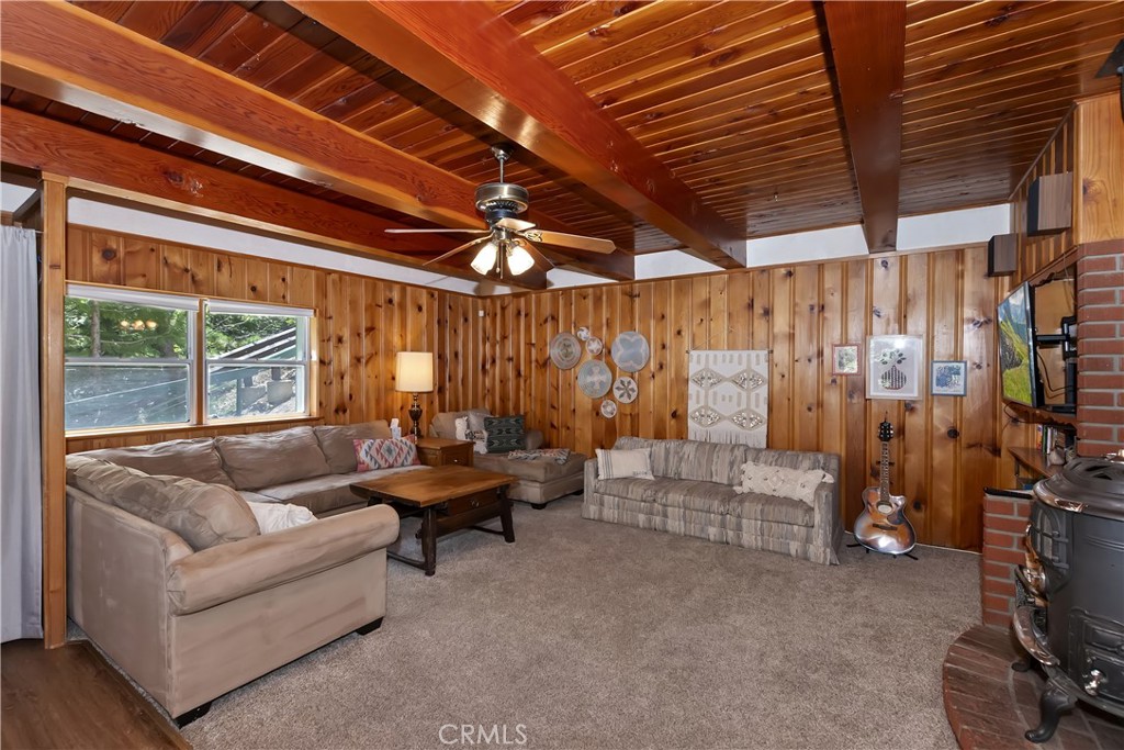 362 Ca-173 Property Photo 8