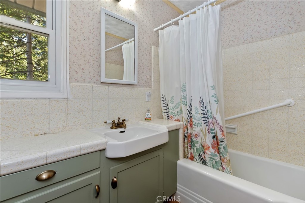 362 Ca-173 Property Photo 26