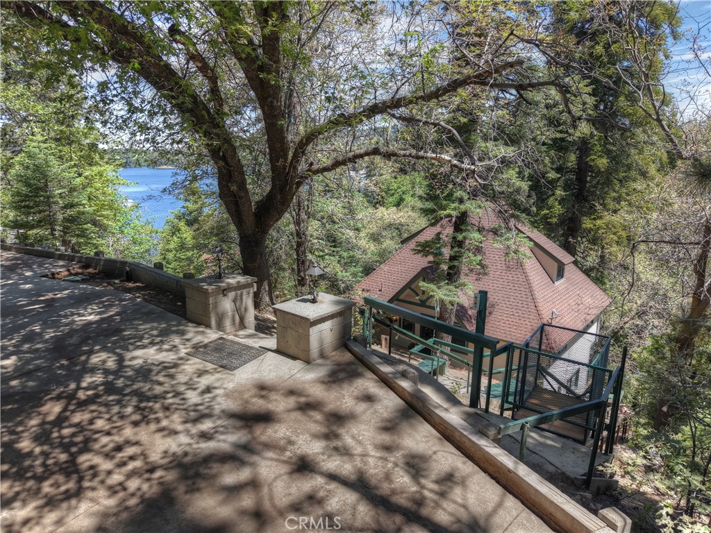 362 Ca-173 Property Photo 57