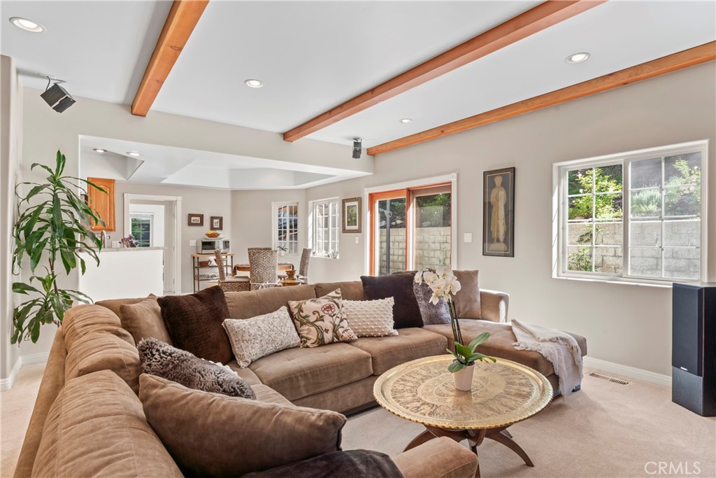 197 Massive Road Property Photo 19
