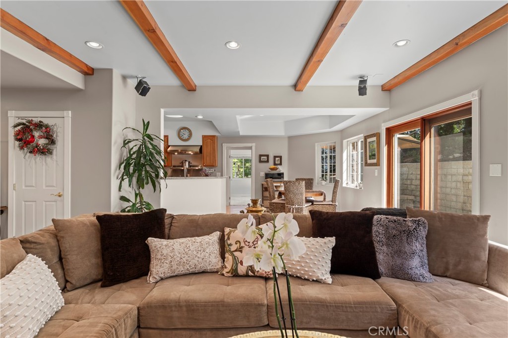 197 Massive Road Property Photo 21