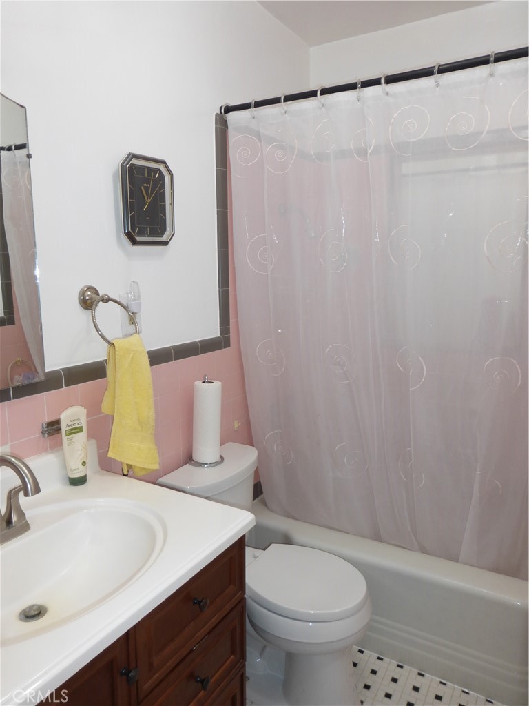 7106 Elmwood Road Property Photo 17