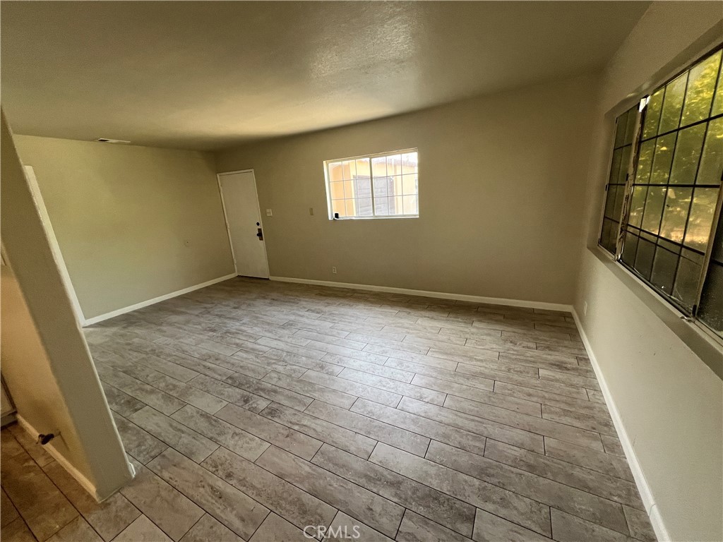 107 N Encina Avenue Property Photo 3