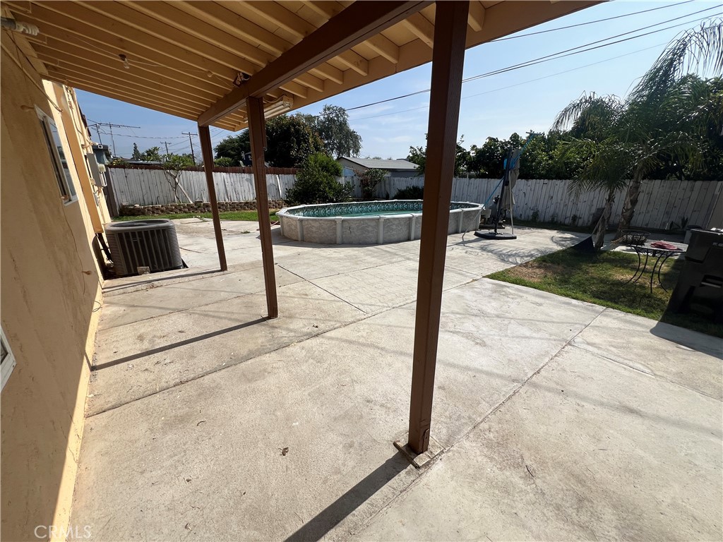107 N Encina Avenue Property Photo 17