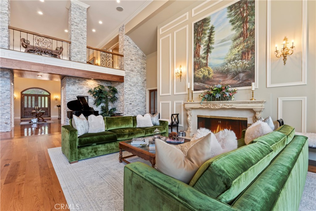 177 Shorewood Drive Property Photo 17