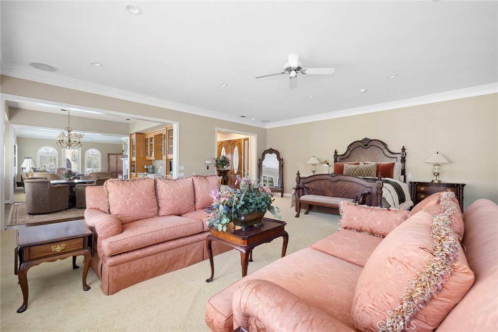 177 Shorewood Drive Property Photo 33