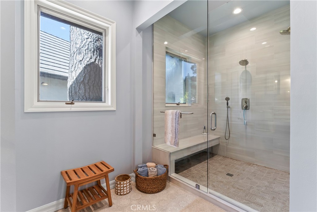 177 Shorewood Drive Property Photo 47