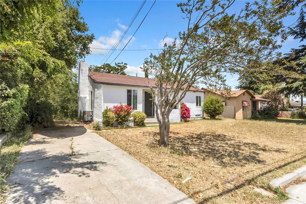 1131 W Nicolet Street Property Photo 3