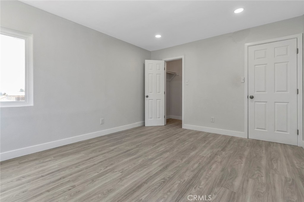 1131 W Nicolet Street Property Photo 16