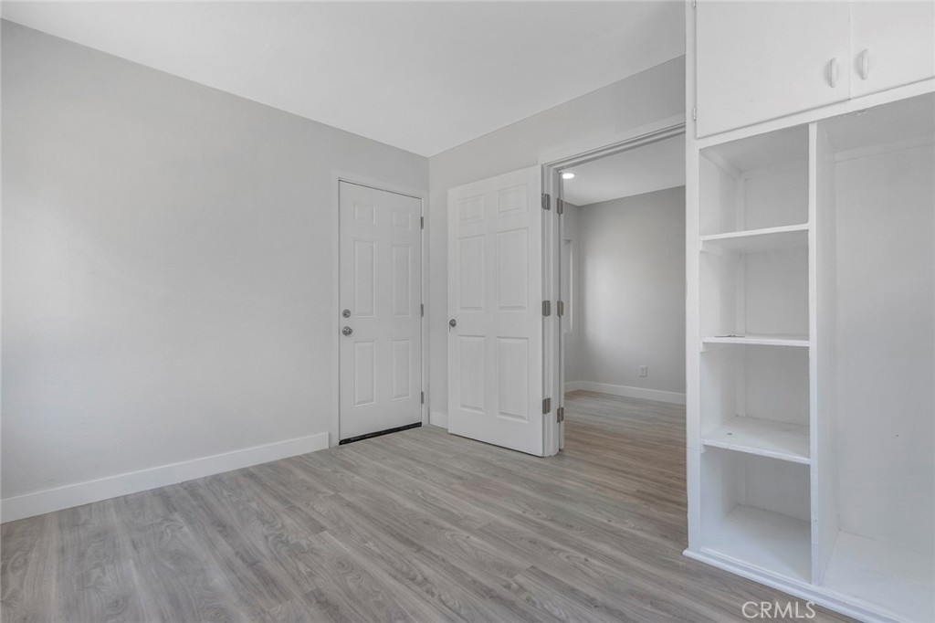 1131 W Nicolet Street Property Photo 20