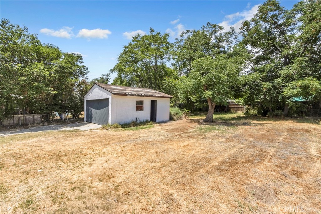 1131 W Nicolet Street Property Photo 29