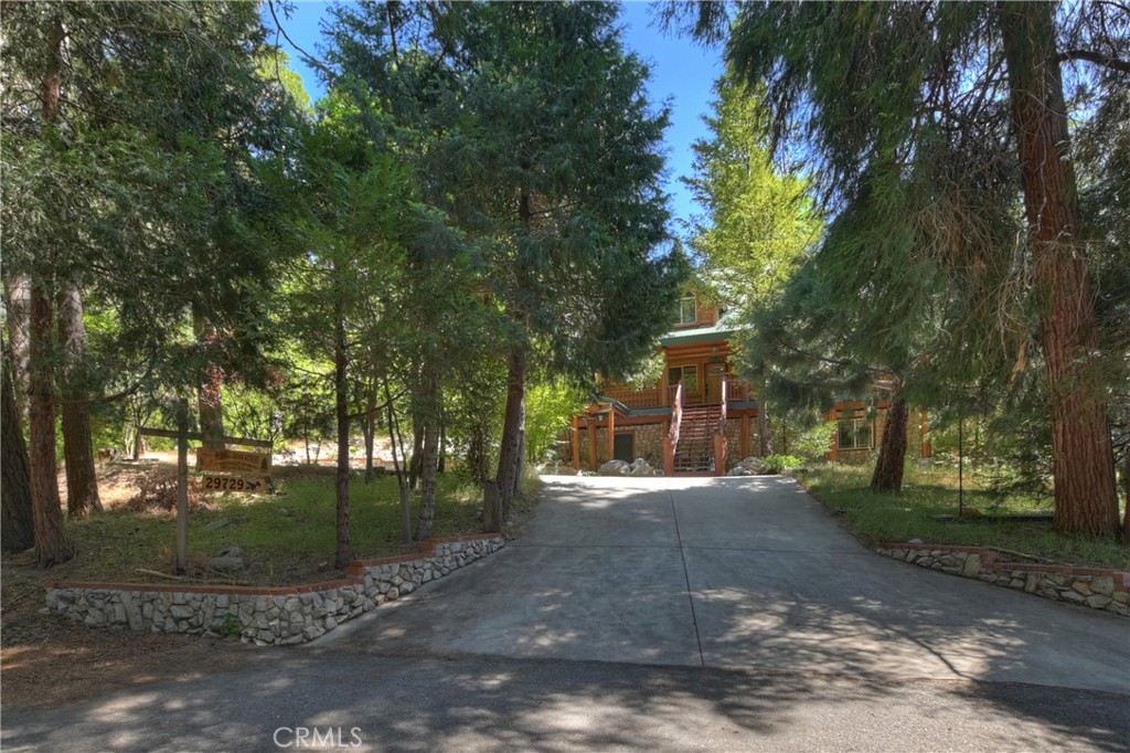 29729 Katherine Way Property Photo 6