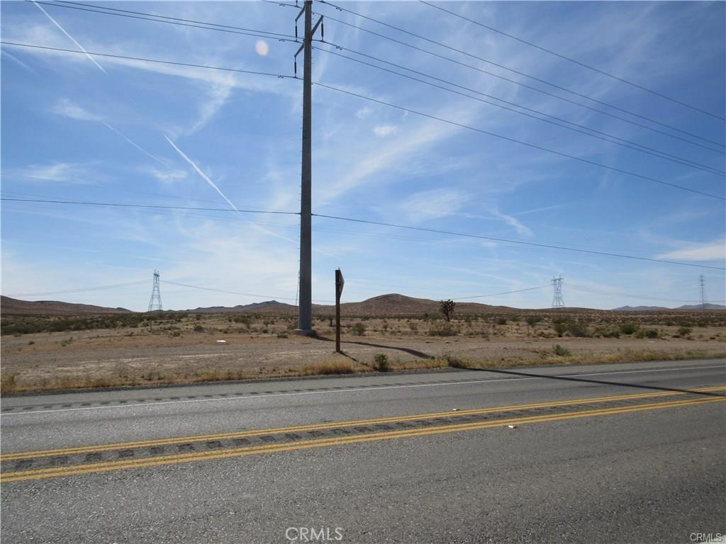 0 0460-062-17-0000 Hwy 395 Property Photo 1