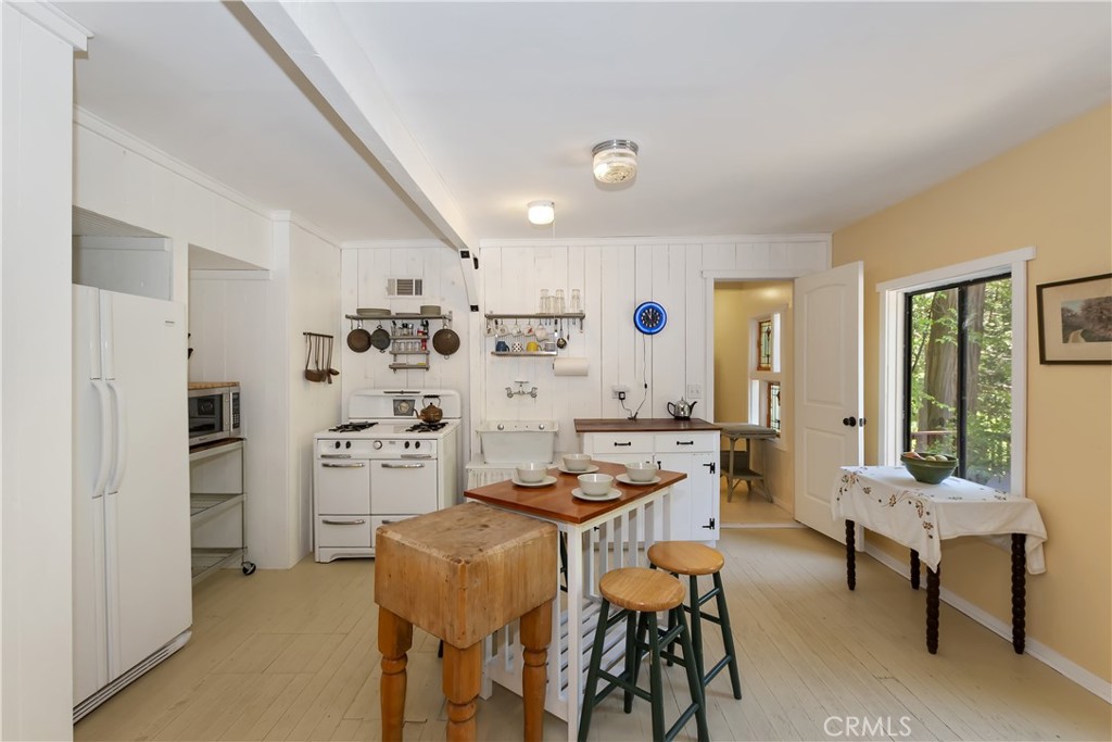 425 Blue Jay Canyon Road Property Photo 11