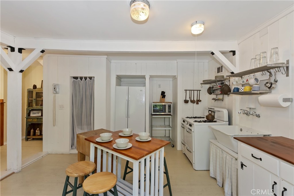 425 Blue Jay Canyon Road Property Photo 14