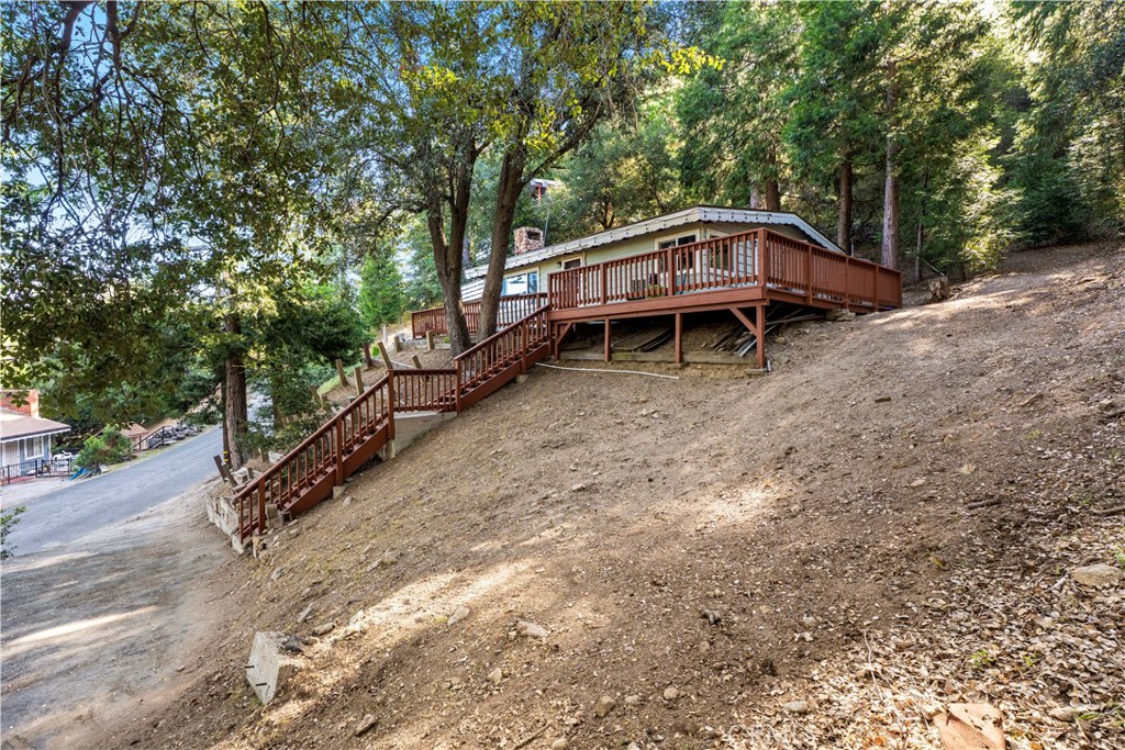 797 Chateau Drive Property Photo 15