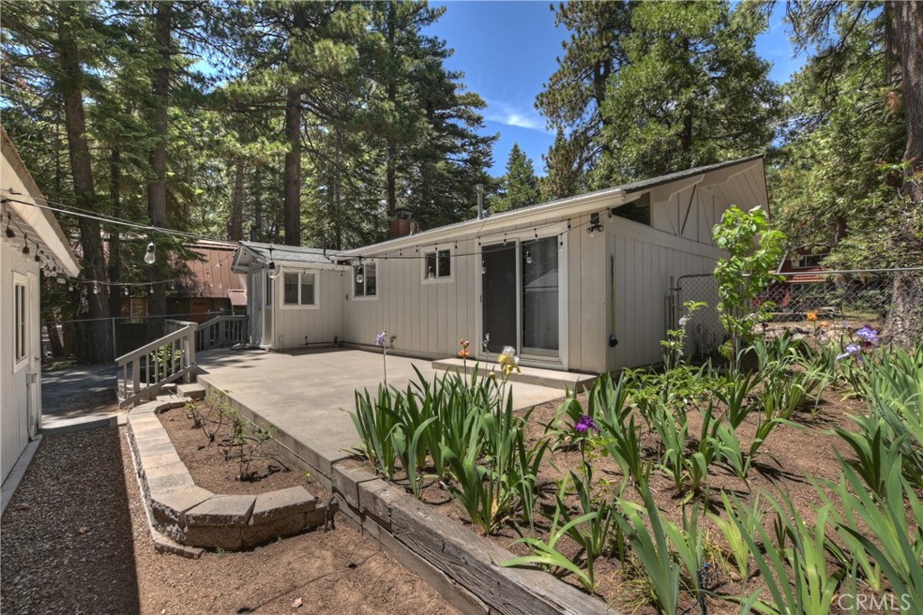 31449 Onacrest Drive Property Photo 1