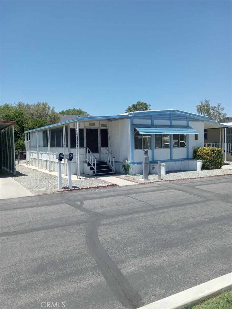 655 E Main Street 41