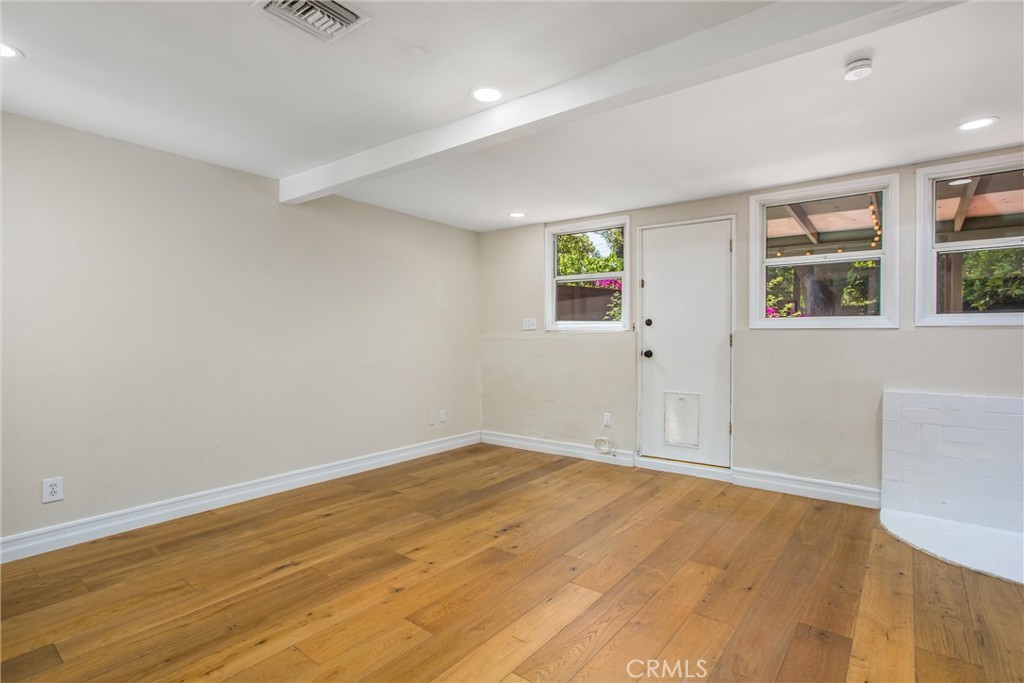 1111 W Palm Avenue Property Photo 19