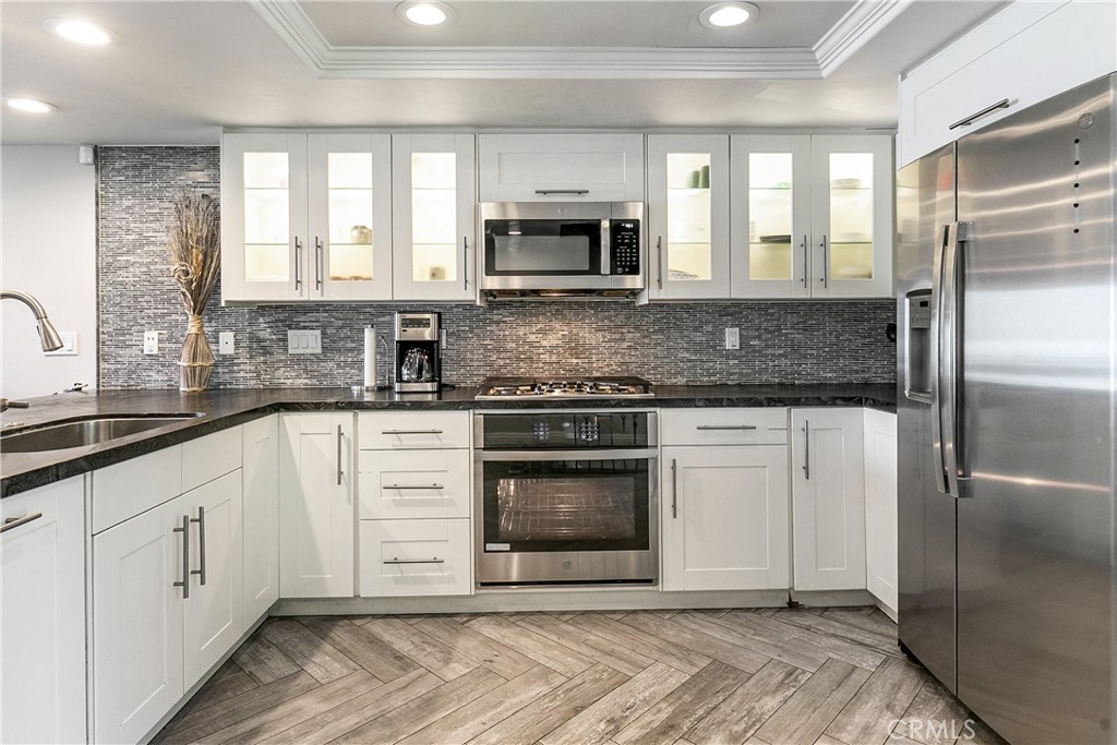 40670 Big Bear Boulevard Property Photo 17