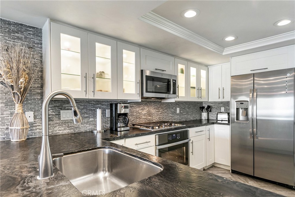 40670 Big Bear Boulevard Property Photo 18