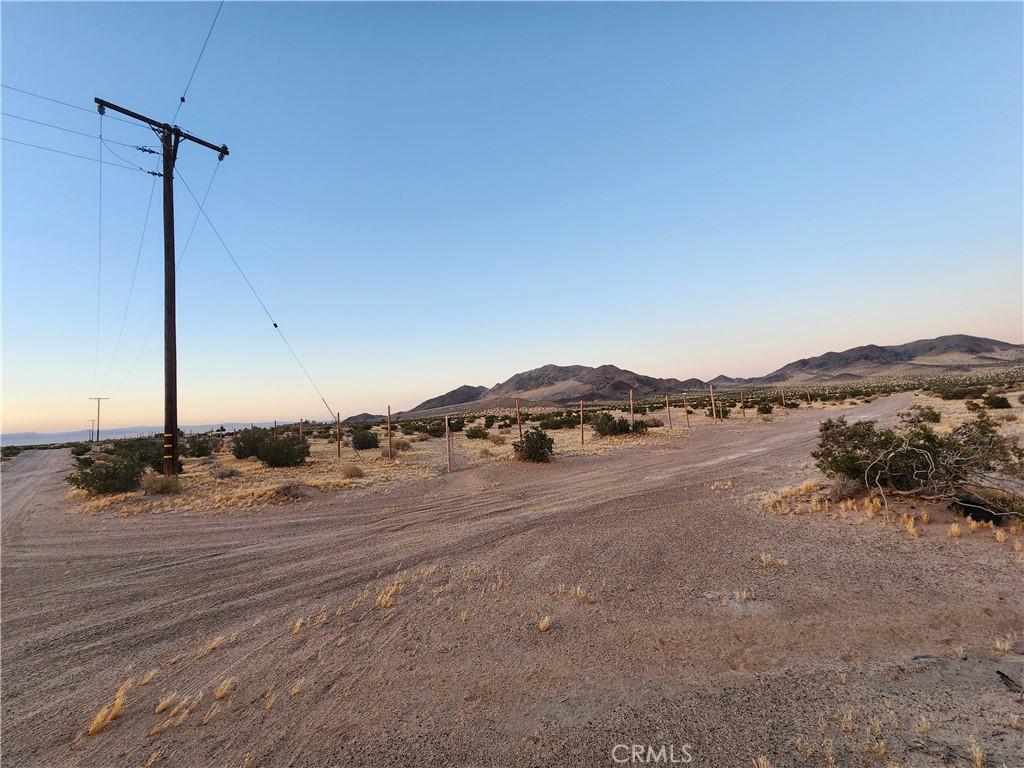 36955 Troy Road Property Photo 9