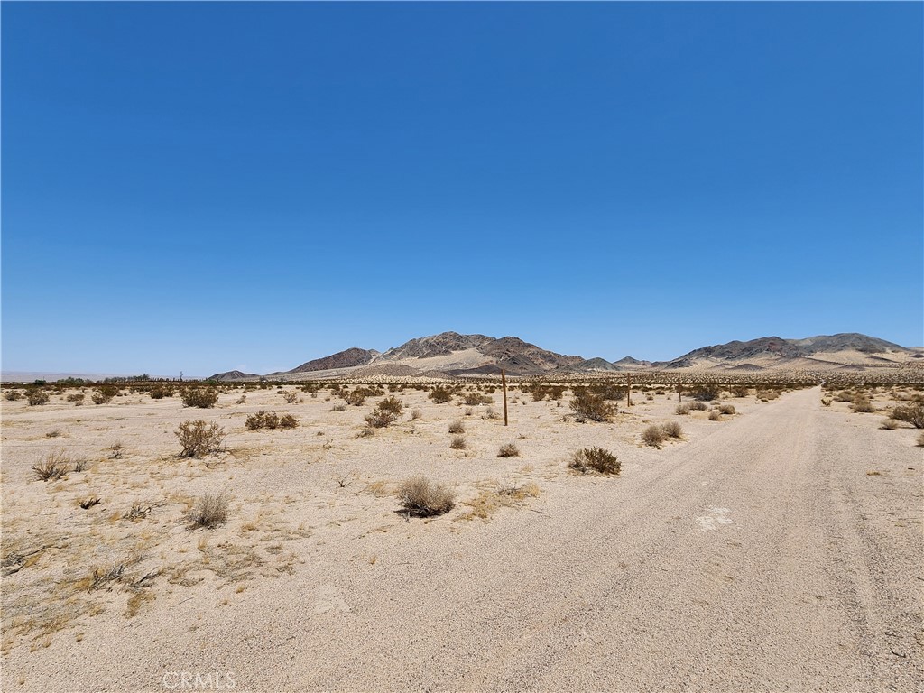 36955 Troy Road Property Photo 10