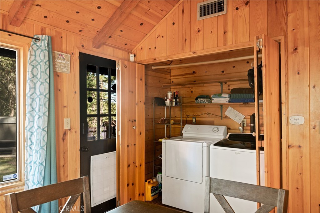 31701 Christmas Tree Lane Property Photo 22