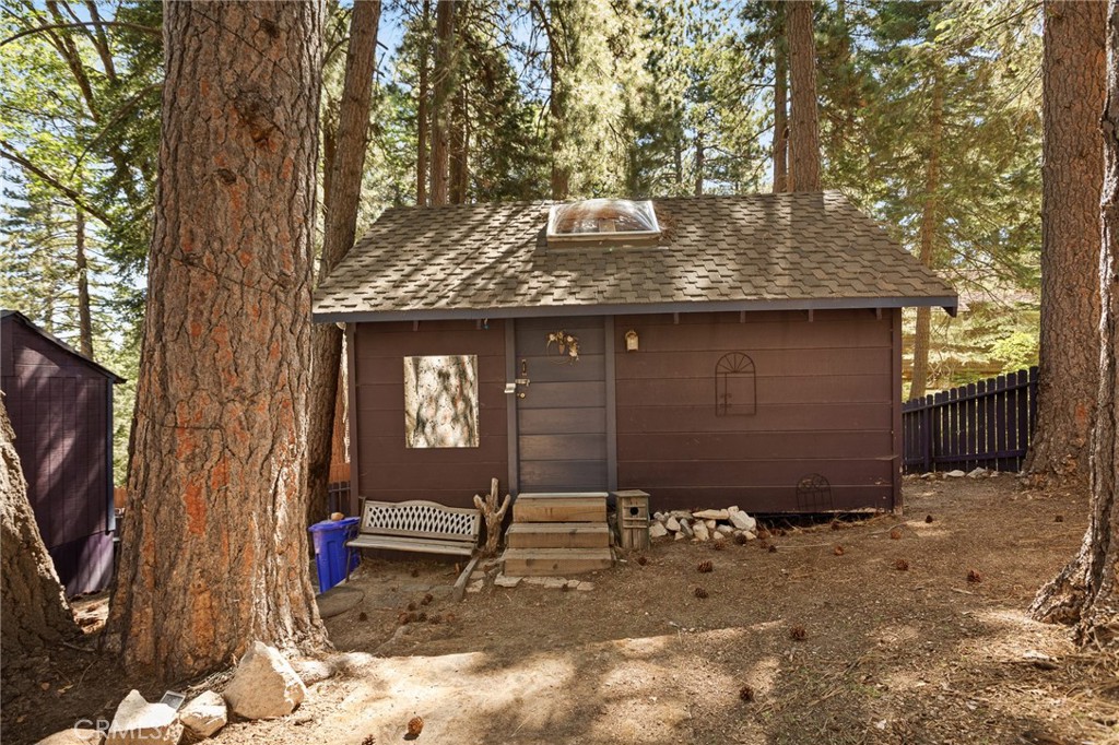 31701 Christmas Tree Lane Property Photo 25