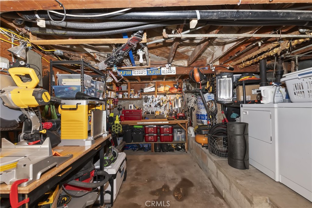 43101 Plymouth Road Property Photo 40
