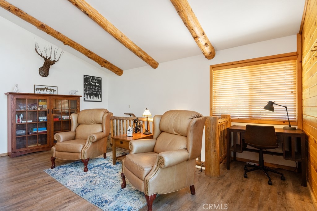 455 Sun Crest Court Property Photo 6
